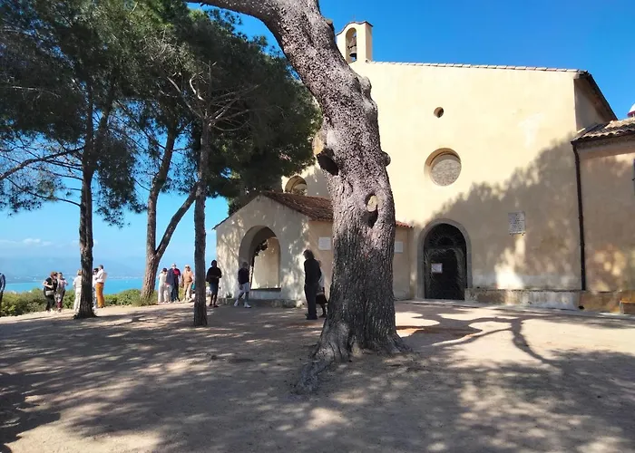10mm A Pied Des Plages, Olympe Climatise شقة *